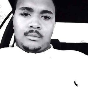 Meet your Posher, Dominic